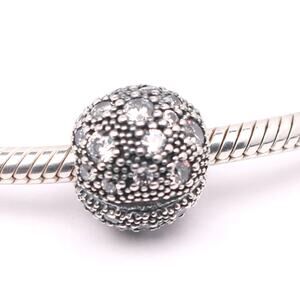 PANDORA Cosmic Stars Clip with Clear Zirconia - 791286CZ